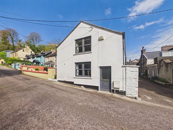 The Lodge, The Glen, Glenbrook, Cork