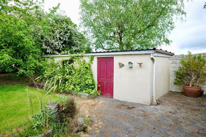 Photo 19 of 23 — 20 Willow Grove, Redgate, Old Cratloe Road, Limerick