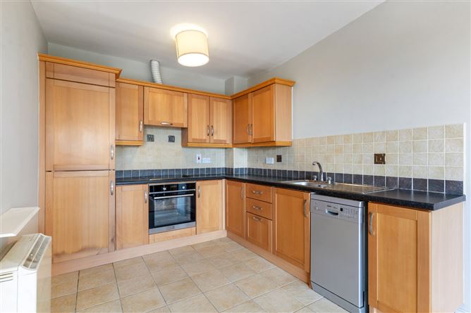 Photo 5 of 11 — 10 Marley House, Taylors Hill, Rathfarnham, Dublin 16