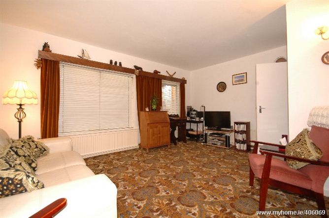 77 Landscape Park, Churchtown, Dublin 14