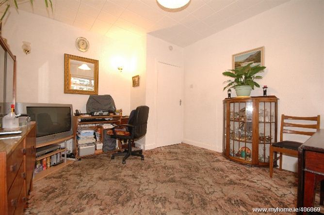 77 Landscape Park, Churchtown, Dublin 14