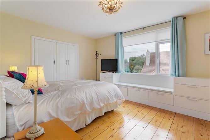 18A Park Villas, Castleknock, Dublin 15
