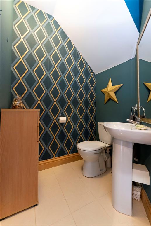 28 Waterside , Castleheights , Carrigaline, Cork  28 Waterside , Castleheights , Carrigaline, Cork