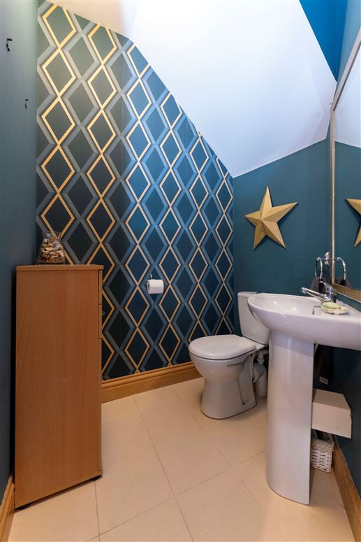 28 Waterside , Castleheights , Carrigaline, Cork  28 Waterside , Castleheights , Carrigaline, Cork