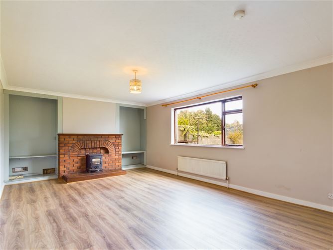 56 New Moyne Road, Thurles, Co. Tipperary