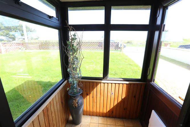 The Chalet, Golf Links Road, Bettystown, Co. Meath