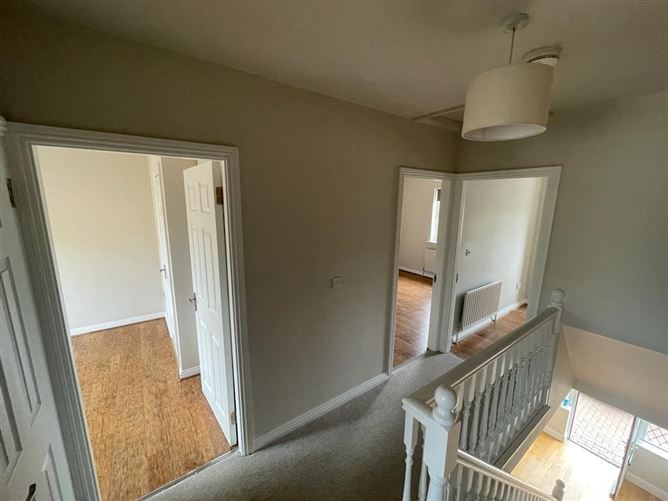 2 Oakwood, Athenry, Galway