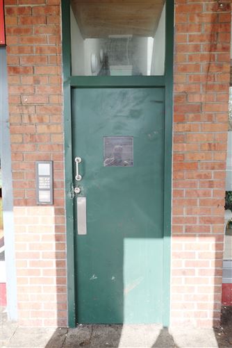 8 Poppintree Parade, Ballymun, Dublin 11