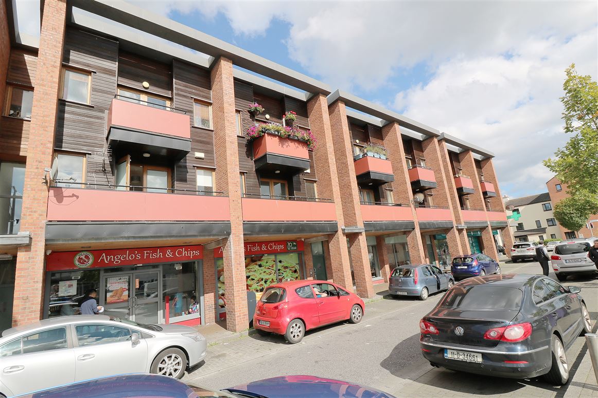 8 Poppintree Parade, Ballymun, Dublin 11