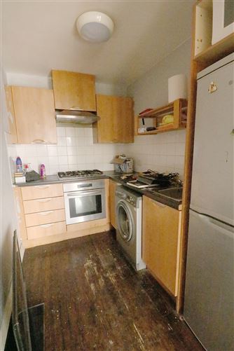 8 Poppintree Parade, Ballymun, Dublin 11