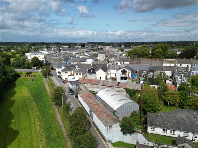 Canal Banks, Athlone West, Westmeath