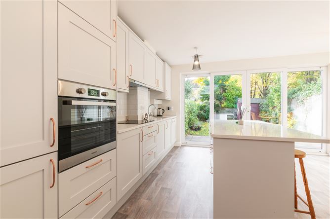 24 Roebuck Castle, Clonskeagh, Dublin 14