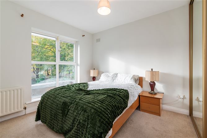 24 Roebuck Castle, Clonskeagh, Dublin 14