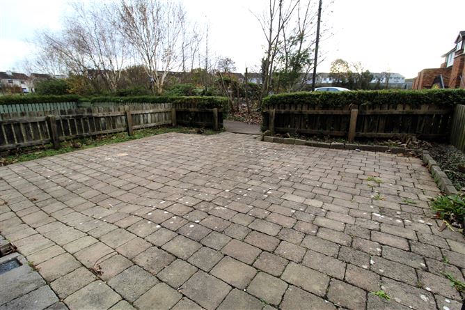 11 Macregol Cuirt, Birr, Co. Offaly