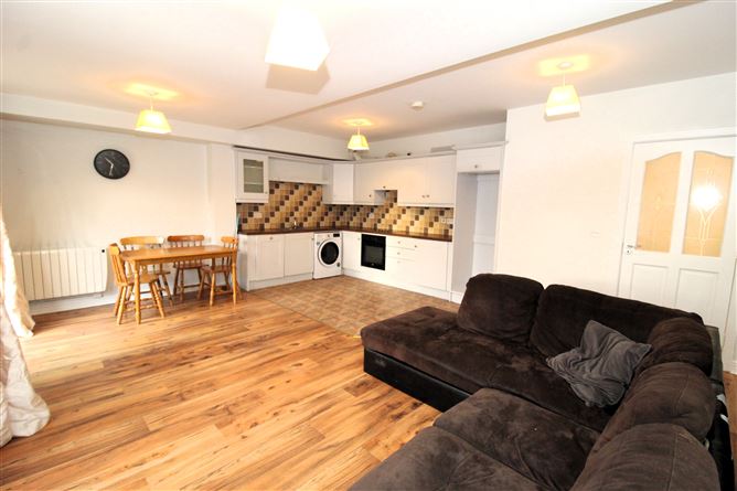 11 Macregol Cuirt, Birr, Co. Offaly