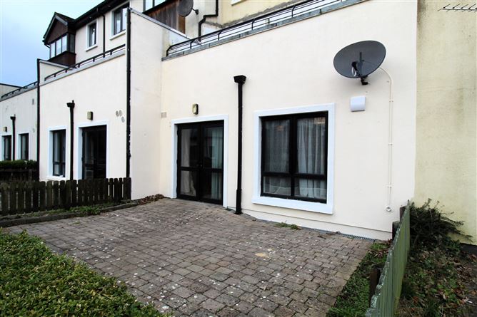 11 Macregol Cuirt, Birr, Co. Offaly
