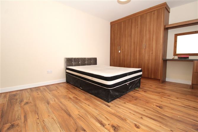 11 Macregol Cuirt, Birr, Co. Offaly