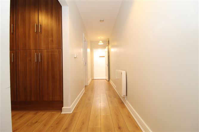 11 Macregol Cuirt, Birr, Co. Offaly
