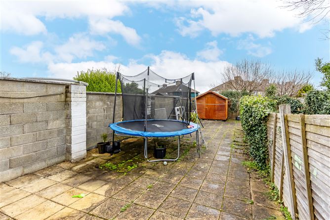 560 Mourne Road, Drimnagh, Dublin 12