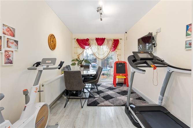 560 Mourne Road, Drimnagh, Dublin 12
