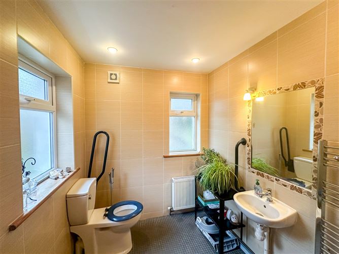 5 Ballinfoile Park, Headford Road, Galway City