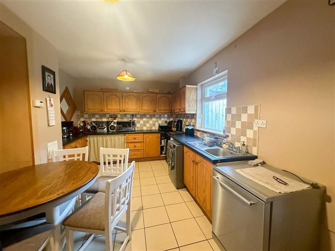 5 Ballinfoile Park, Headford Road, Galway City