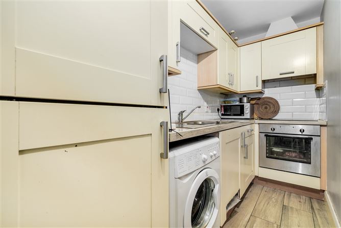 6 Montgomery Court, Foley Street, Dublin 1