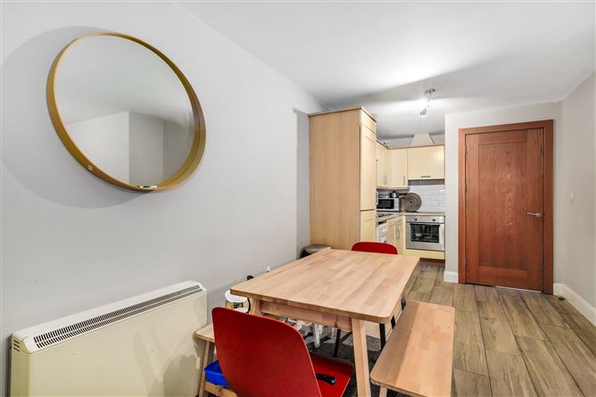 6 Montgomery Court, Foley Street, Dublin 1