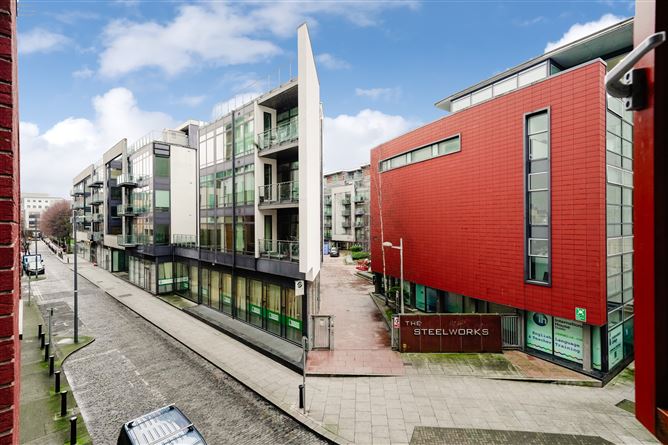 6 Montgomery Court, Foley Street, Dublin 1