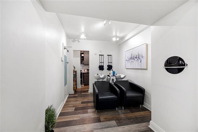 Ground Floor Unit, 16 Ashe Street, Clonakilty, Co. Cork