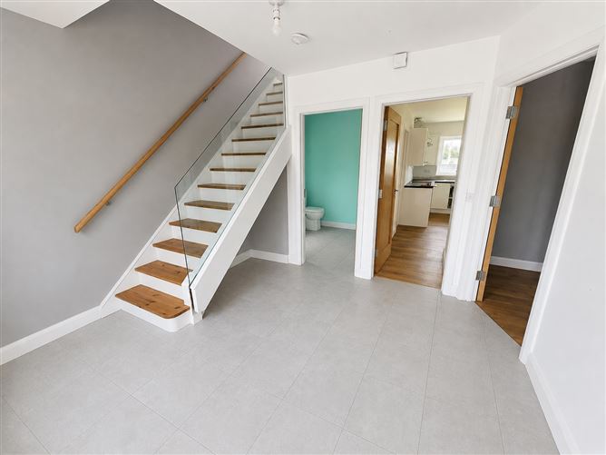 8 Cúil Buí, Cloonacool, Tubbercurry, Sligo