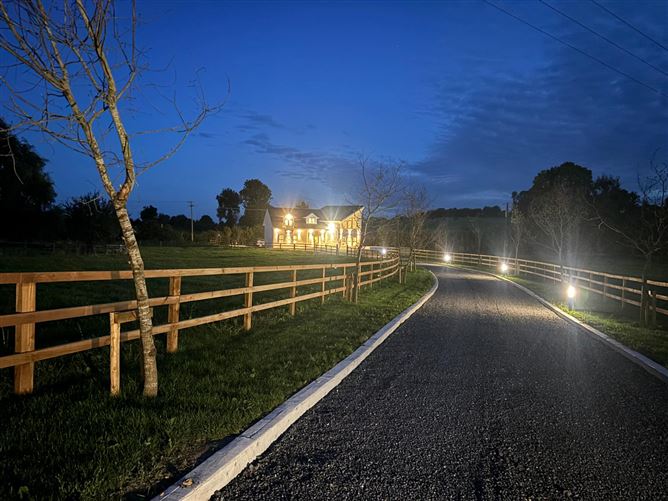 Photo 40 of 43 — Neidín, Rahilla, Kildare Town, Kildare