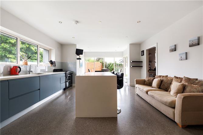 Corner House, 1A Rowanbyrn, Blackrock, Co. Dublin