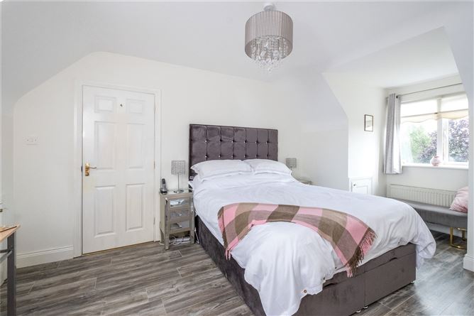 5 Killeen Court, Borrisokane, Co. Tipperary