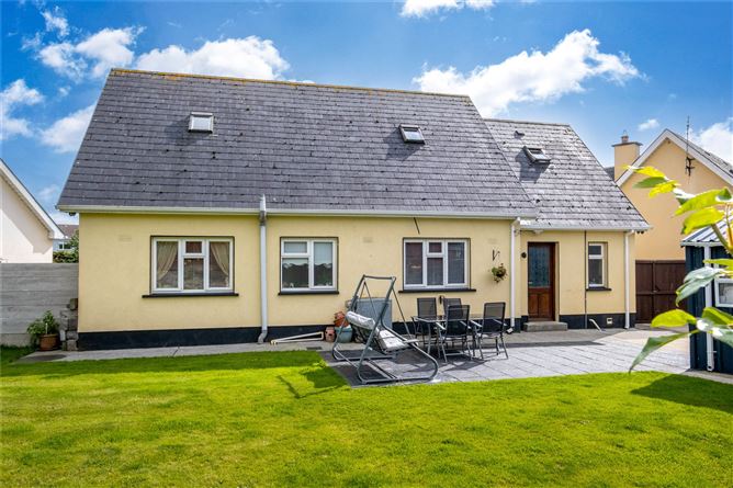 5 Killeen Court, Borrisokane, Co. Tipperary