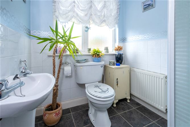 5 Killeen Court, Borrisokane, Co. Tipperary