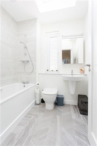 6 St Helens Court, Adamstown, Dublin