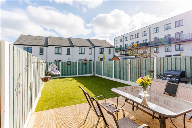 6 St Helens Court, Adamstown, Dublin