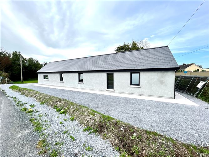 Kelly's Cottage, Kilgarvan lower, BallyLongford, Kerry Gary O