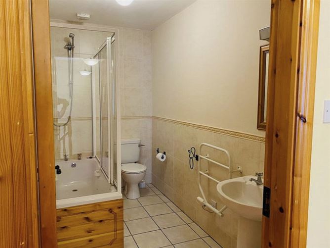 Sunnyhill Holiday Homes,Cork and Kerry