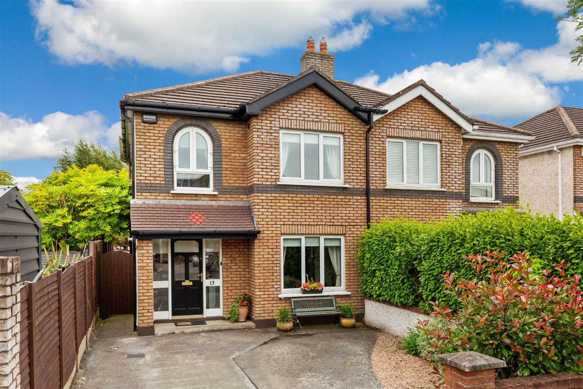 13 Charnwood Grove, Clonsilla, Dublin 15