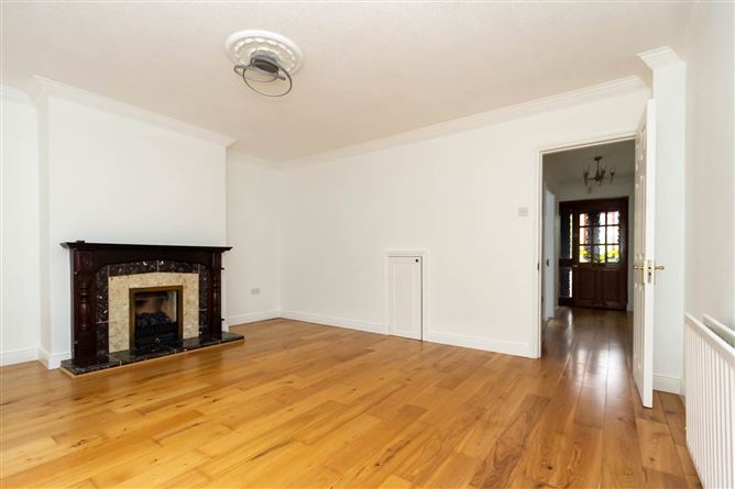 5 Wolverton Glen, Castlepark Road, Dalkey, County Dublin