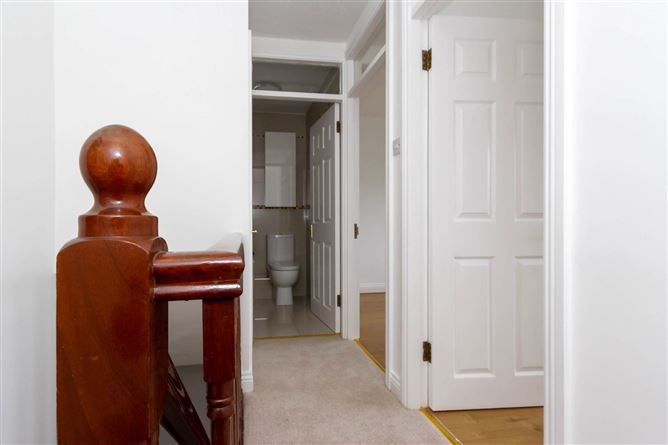 5 Wolverton Glen, Castlepark Road, Dalkey, County Dublin