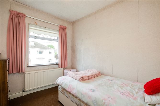 32 Villa Park Avenue, Navan Road, Dublin 7