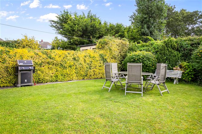 32 Villa Park Avenue, Navan Road, Dublin 7