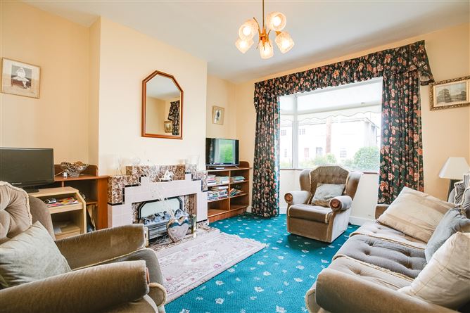 32 Villa Park Avenue, Navan Road, Dublin 7