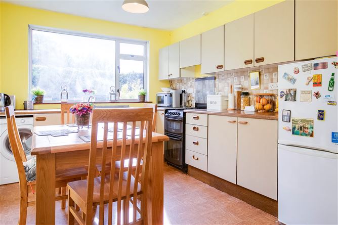 32 Villa Park Avenue, Navan Road, Dublin 7