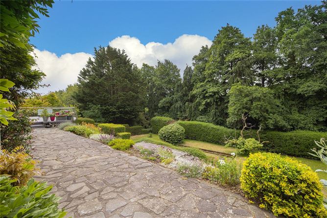 Algonquin, Factory Hill, Glountaune, Cork City