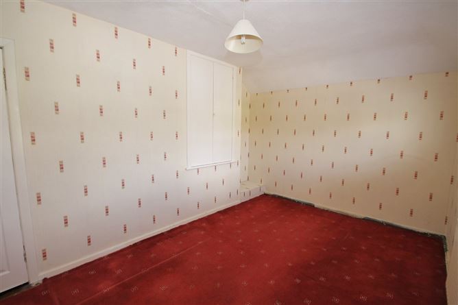 86 Dodsborough Cottages, Lucan, Co. Dublin