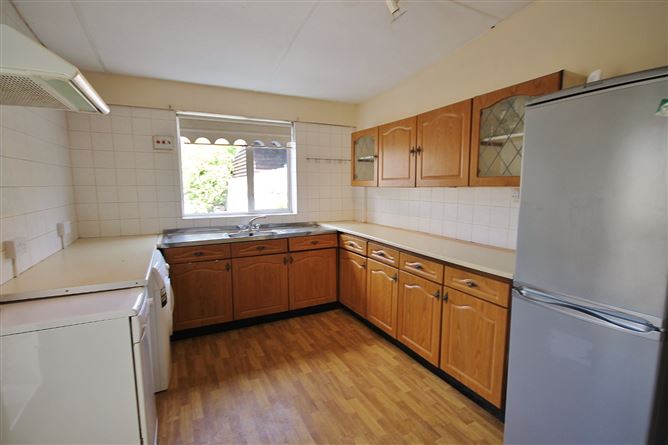 86 Dodsborough Cottages, Lucan, Co. Dublin